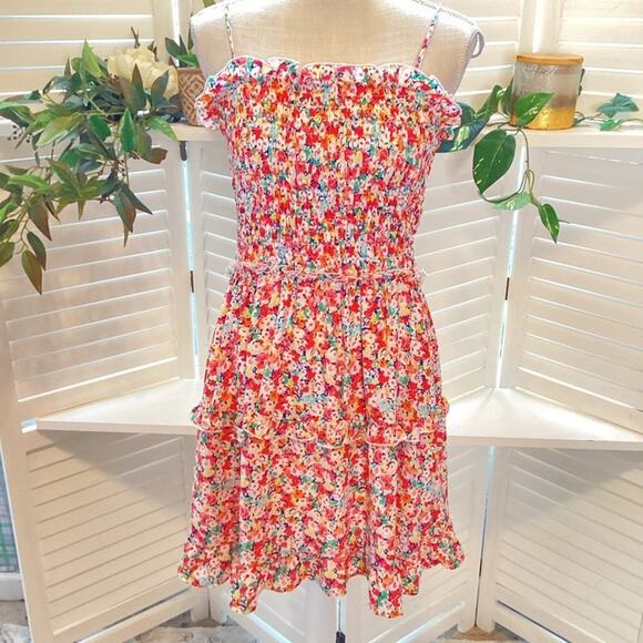 JESSICA SIMPSON NWOT MULTI COLOR FLORAL WITH SMOCKING SIZE LARGE - Picture 1 of 7